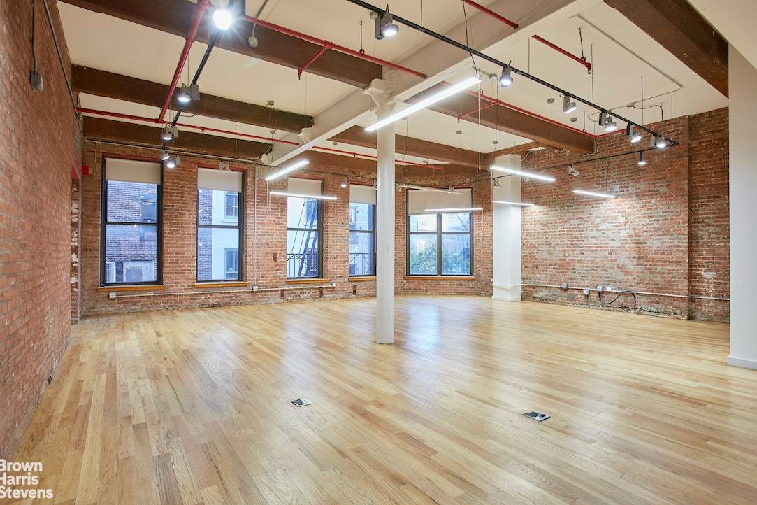 Rare opportunity to occupy a full floor of this boutique loft building on lovely Franklin Street.