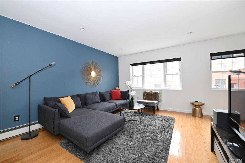 Legal Updated 2 Family in the Heart of Crown Heights !