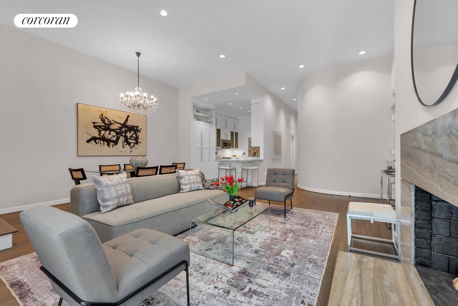 Soaring 12' Ceilings, Grand Scale and Bright Home !