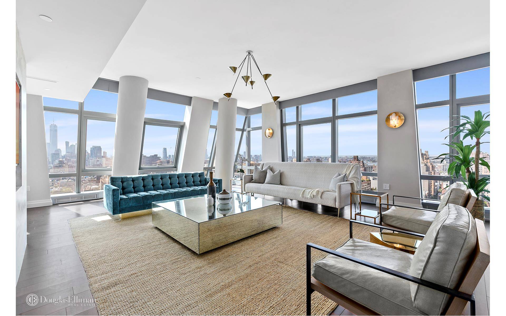 Simply spectacular high floor three bedroom condominium with endless views, three full bathrooms, powder room, central air conditioning, private laundry and twenty four hour doorman, moments from Union Square and ...