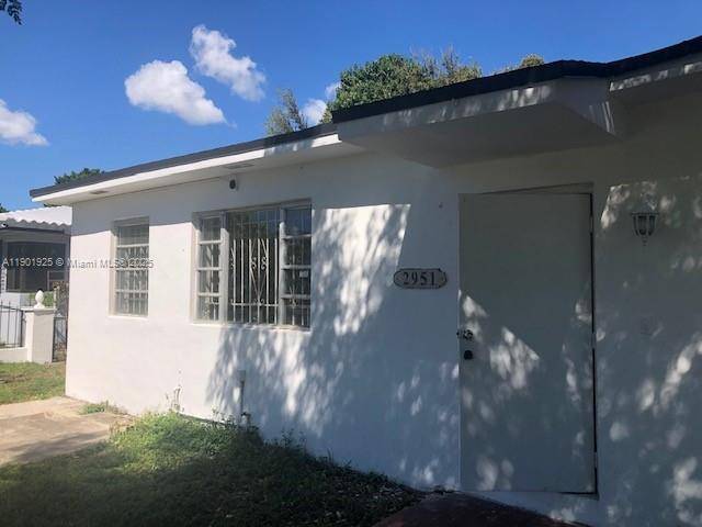 Excellent opportunity for large home in Brownsville neighborhood.