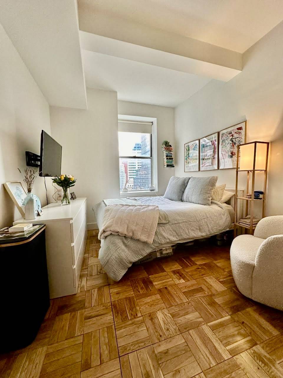 Rent stabilized Studio with W D in unit located in a luxury building.