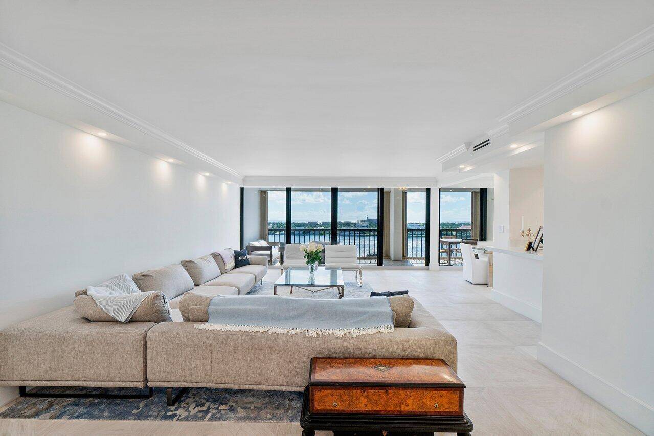 Enjoy beautiful Intracoastal ocean views from this high floor, renovated, neutral 3 bedroom, 2 bath condo at Waterview Towers, a full service building offering valet parking, fitness center, tennis courts ...