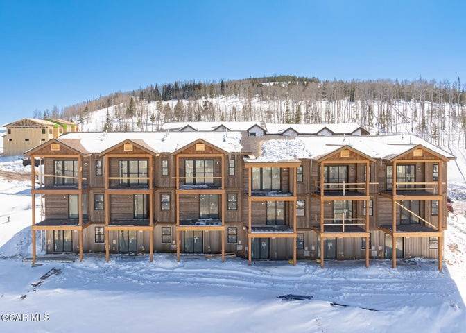 This great 3 bedroom townhome has complete unobstructed views of the valley !