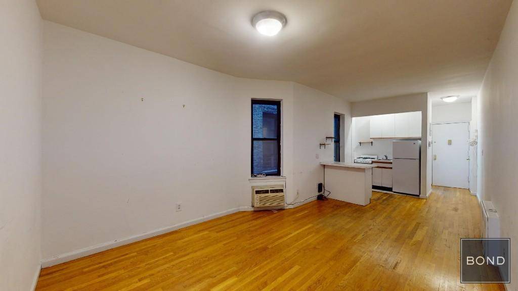 Large and renovated 1 bedroom in a well maintained elevator and laundry building.