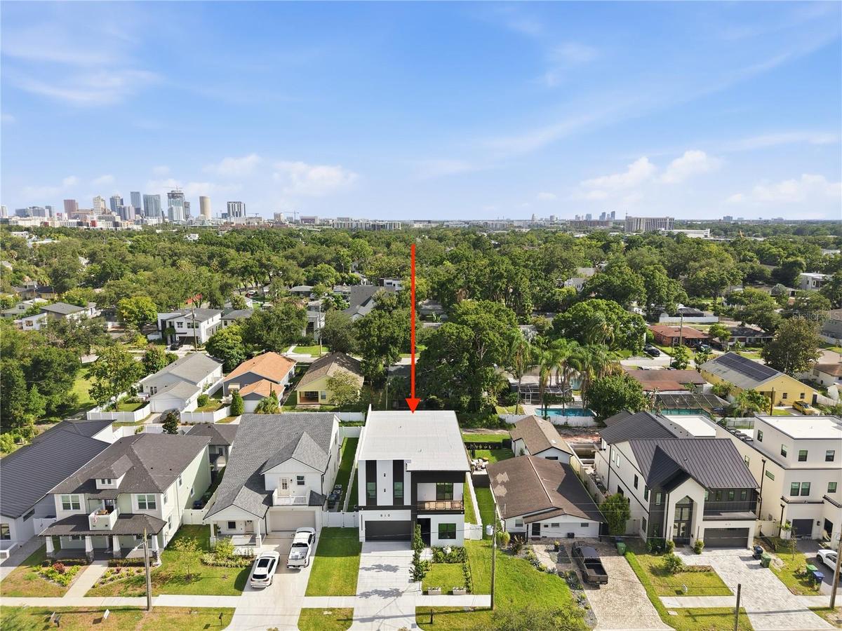 Riverside Heights - 5 minutes to downtown