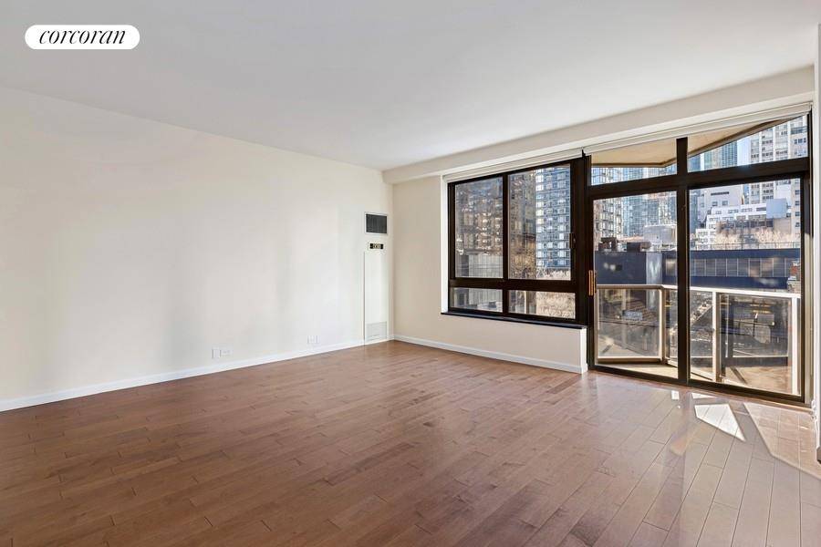 Spacious and sunlit, renovated south facing 1 bedroom, 1 bathroom now available for rent at 100 United Nations Plaza.