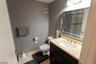 Full bath in hallway