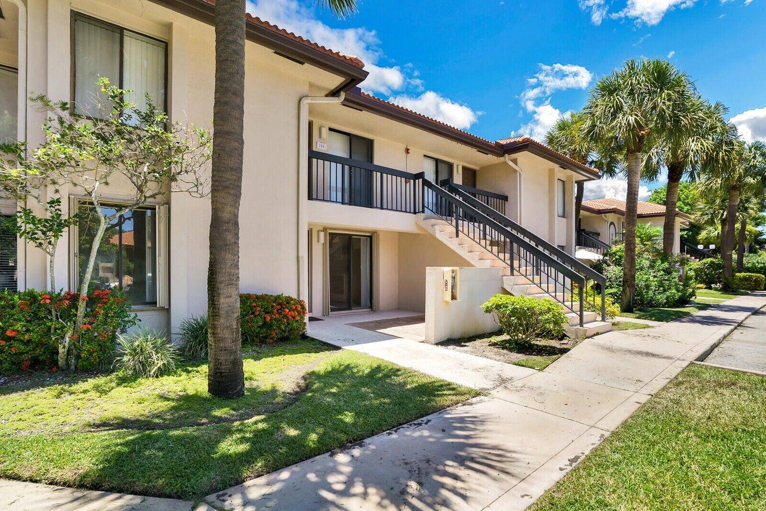 This stunning 2BR 2BA condo in Boca's San Remo Golf Tennis has undergone a complete, permitted renovation !