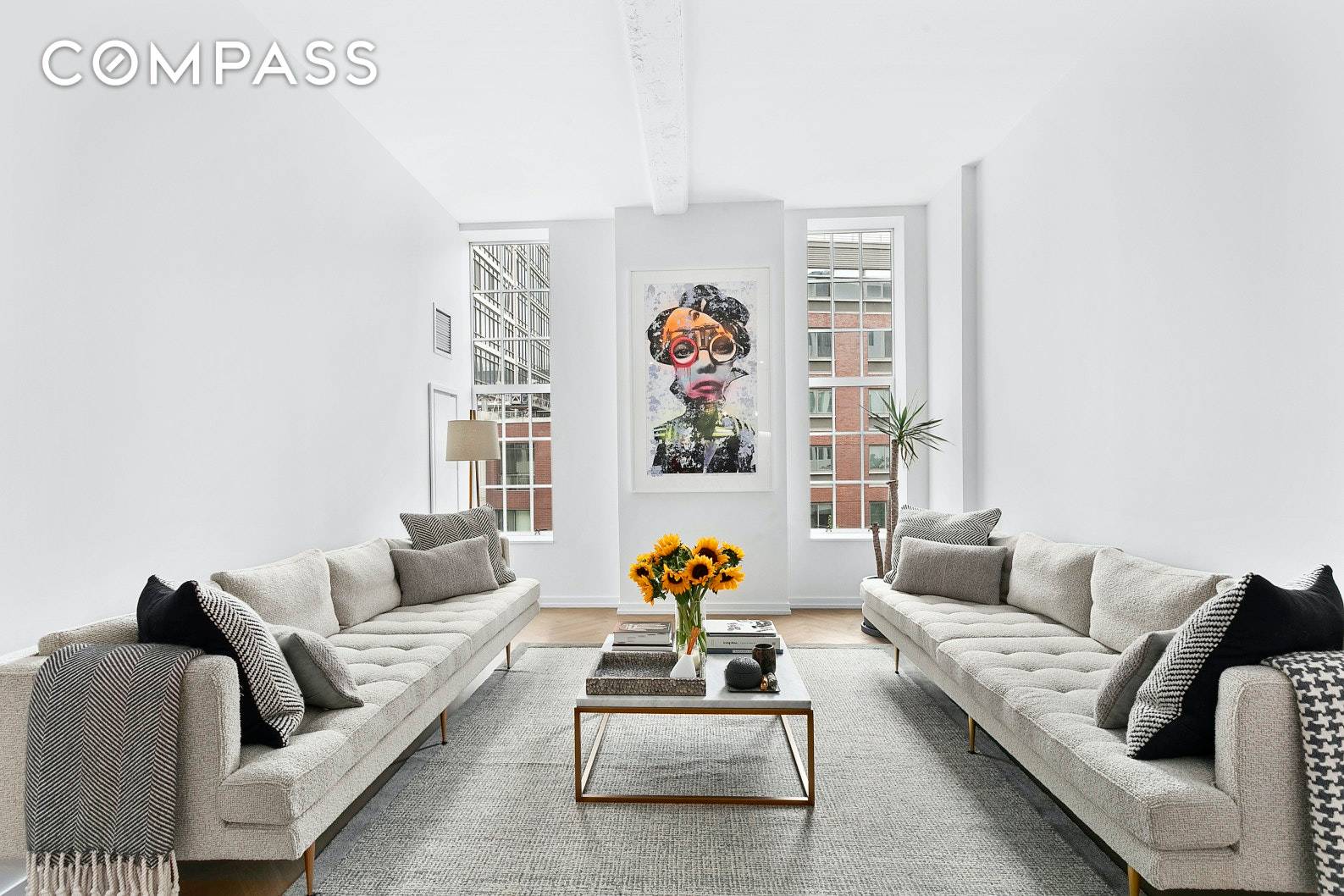 Modern apartment with impeccable taste and charm with Northern neighborhood views.