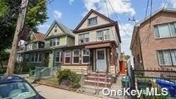 Excellent Single Family House in Queens.
