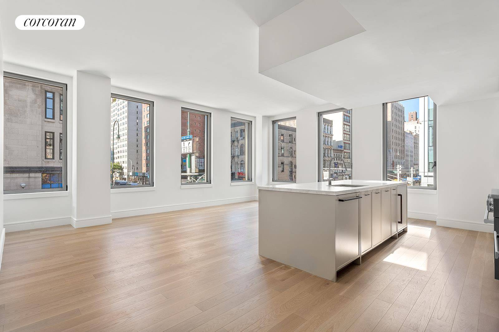 Be the first to live in the spectacular 2 bedroom, 2 bathroom residence with unparalleled Southern and Western exposures, 10' ceilings and beautiful 5 white oak flooring throughout.