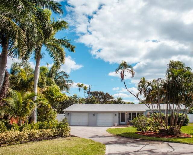 Exceptional 3 21 2 Pool home in desirable East Delray.