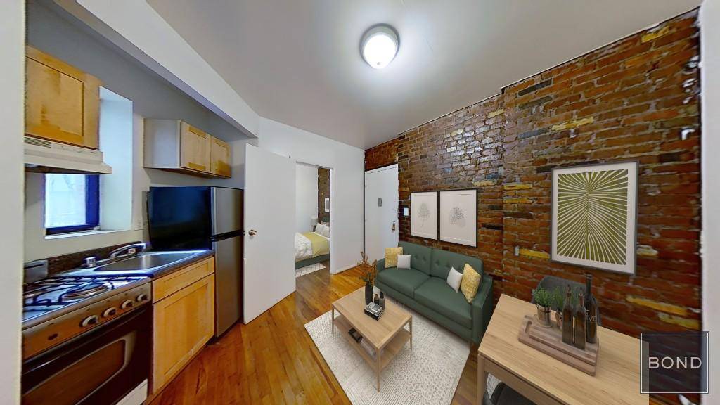 Beautiful two bedrooms on Mulberry Street.