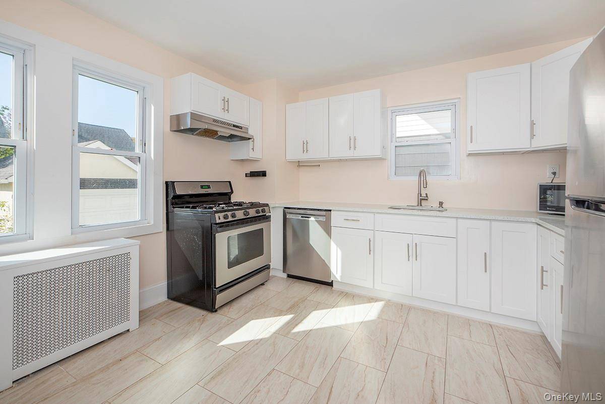 Your chance to own the perfect, move in ready house, in the heart of one of the most sought after family friendly neighborhoods in NYC.