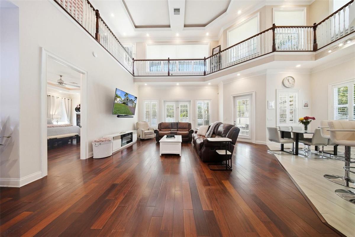 WOW! Look at the your new space.