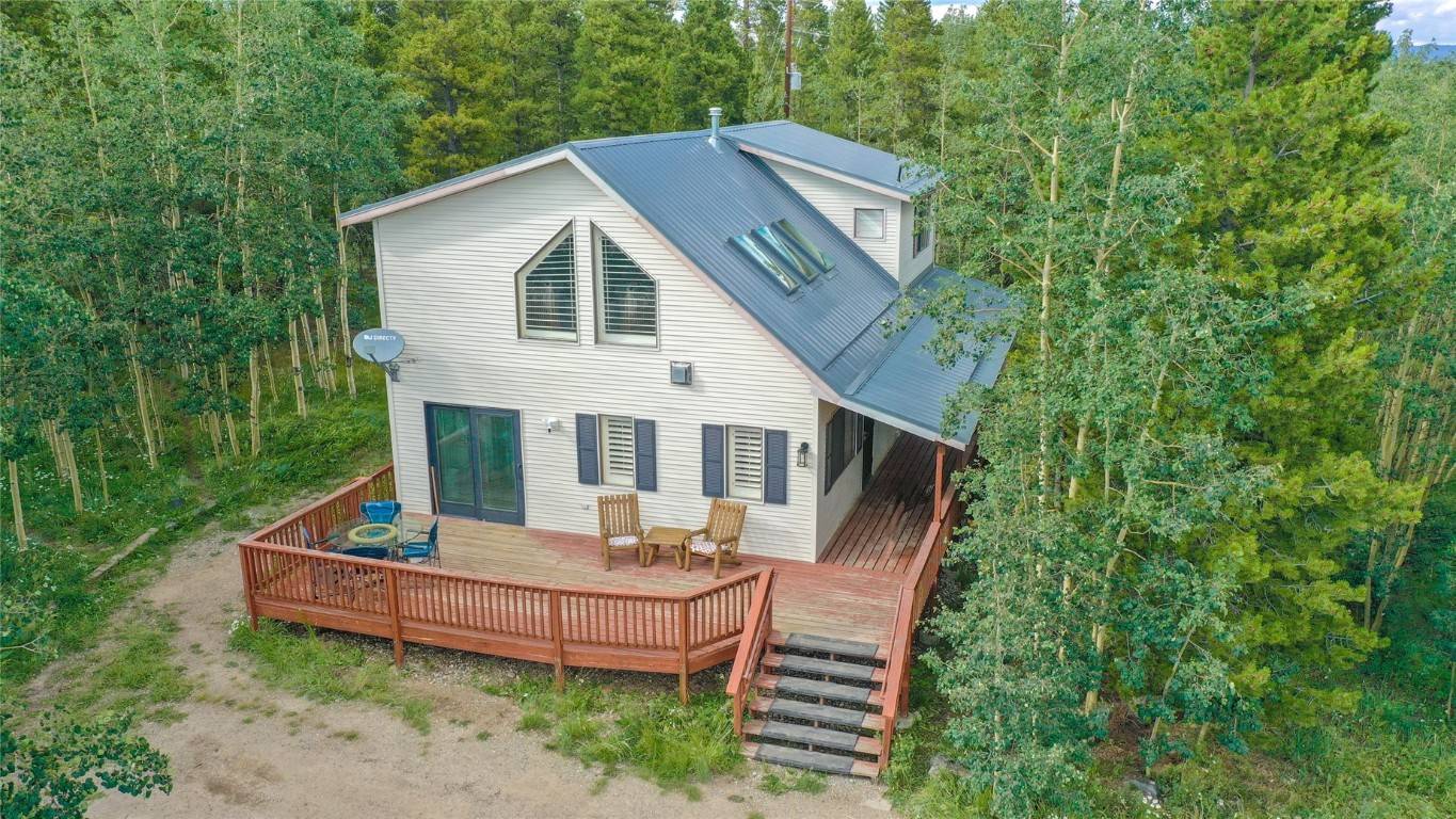 Peaceful living in Foxtail Pines, surrounded by aspen pine trees, secluded 2.