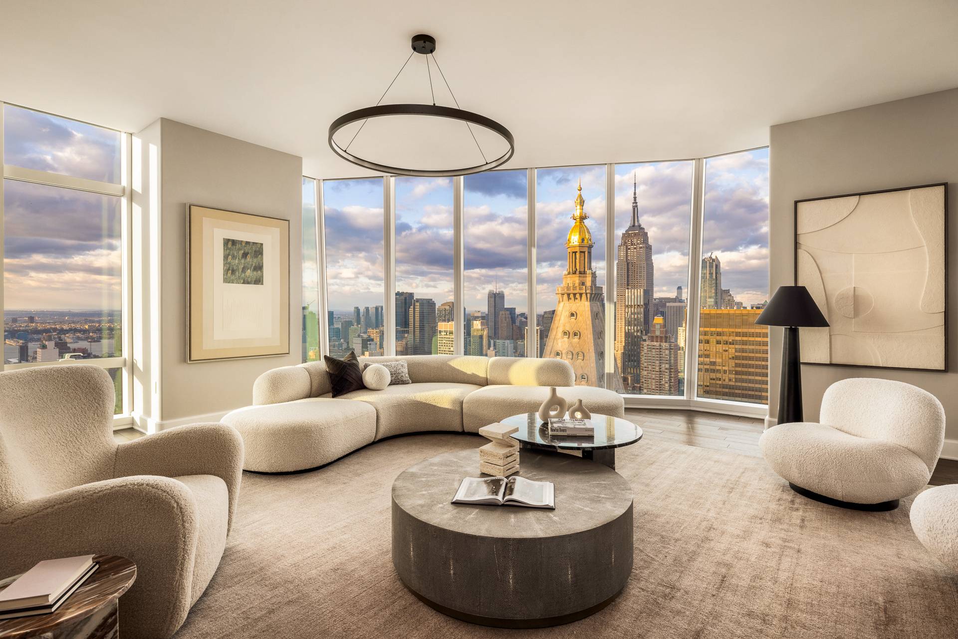 The ultimate 360 degree views in New York City.