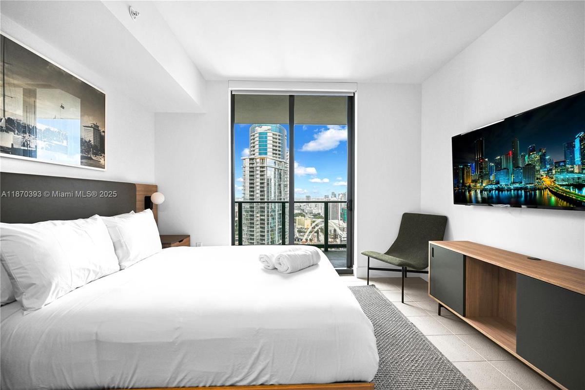2nd Bedroom