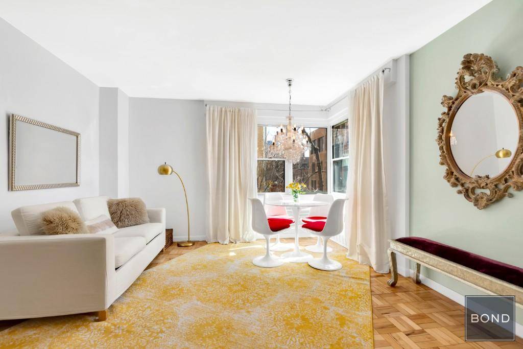 Renovated apartment in the heart of the West Village !