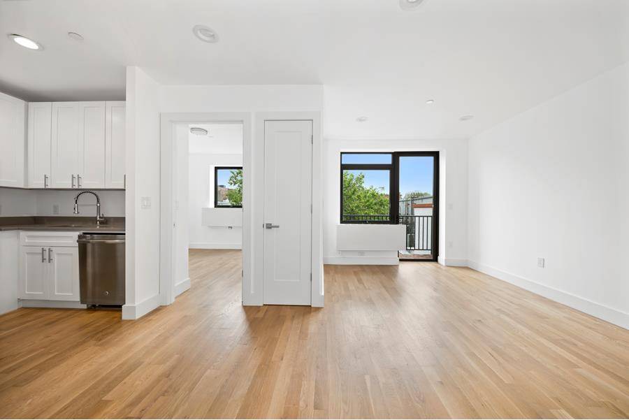 NO FEE AND ONE MONTH FREE Gross Rent 2, 700 Net effective rent 2, 475 Apartment 3B at 45 11 Broadway in Astoria is a newly developed one bedroom, one ...