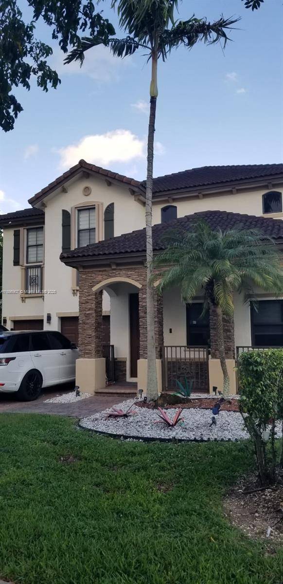 Beautifully renovated 4 bedroom, 2.