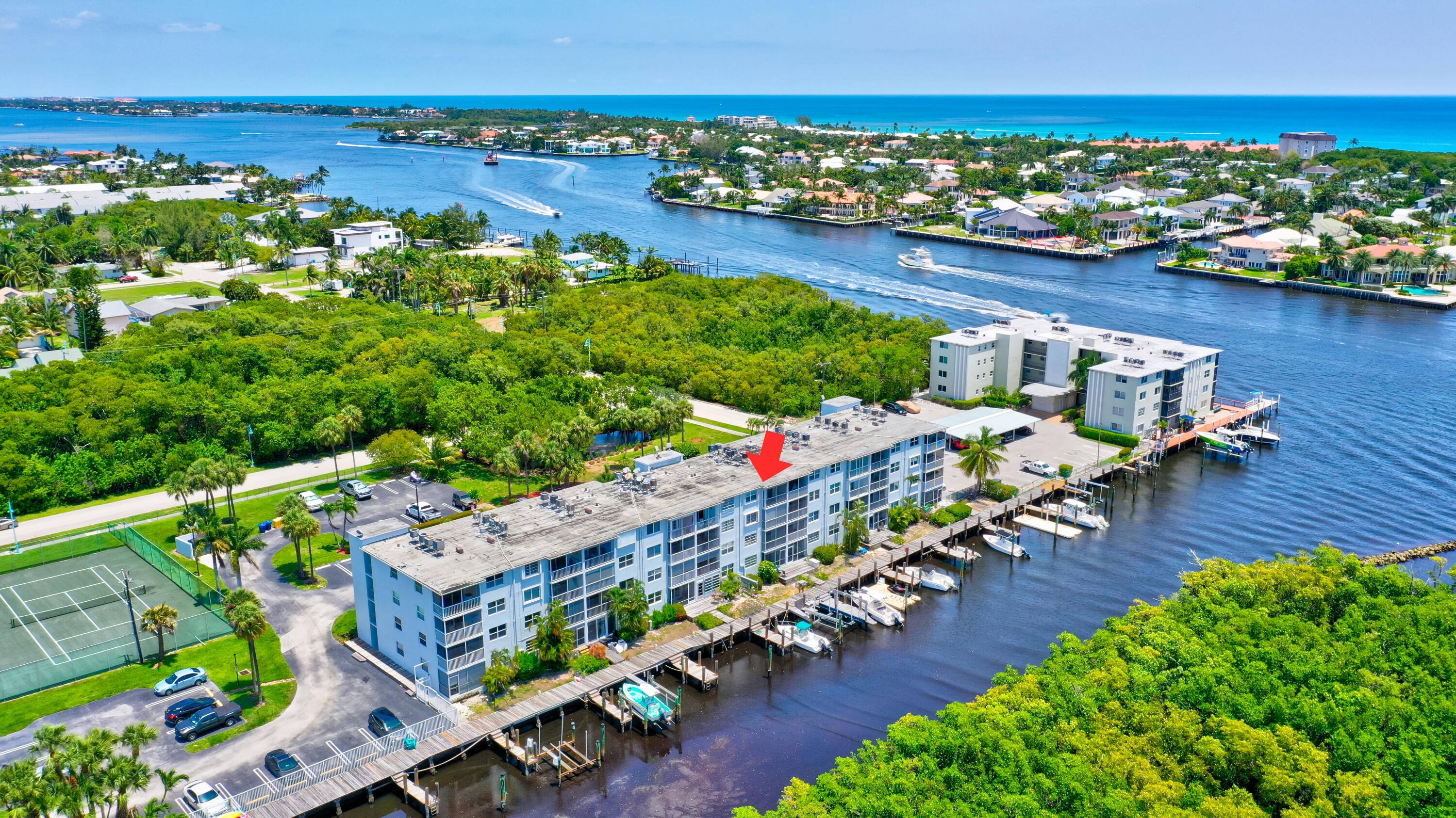 Welcome to this amazing first floor condo with great intracoastal views.