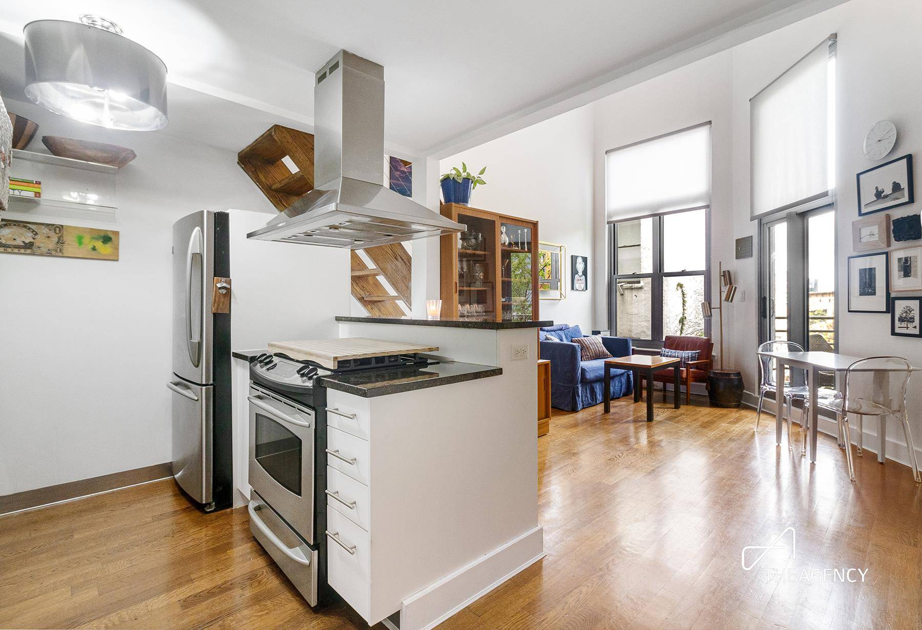 Welcome home to this light filled Williamsburg duplex with unbeatable monthlies !