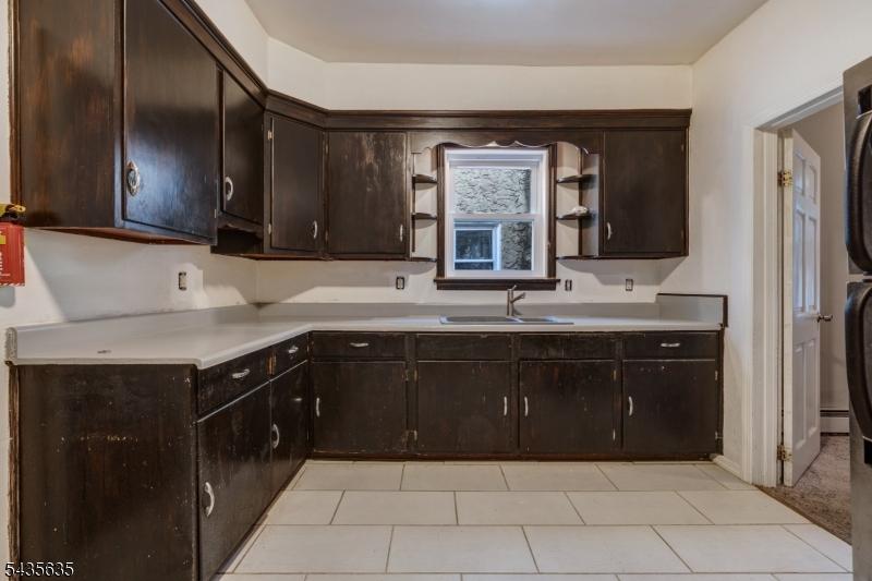 1st Unit Kitchen