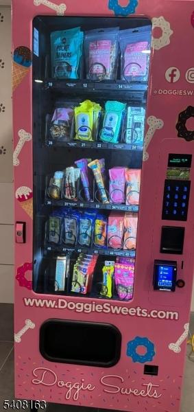 vending machine