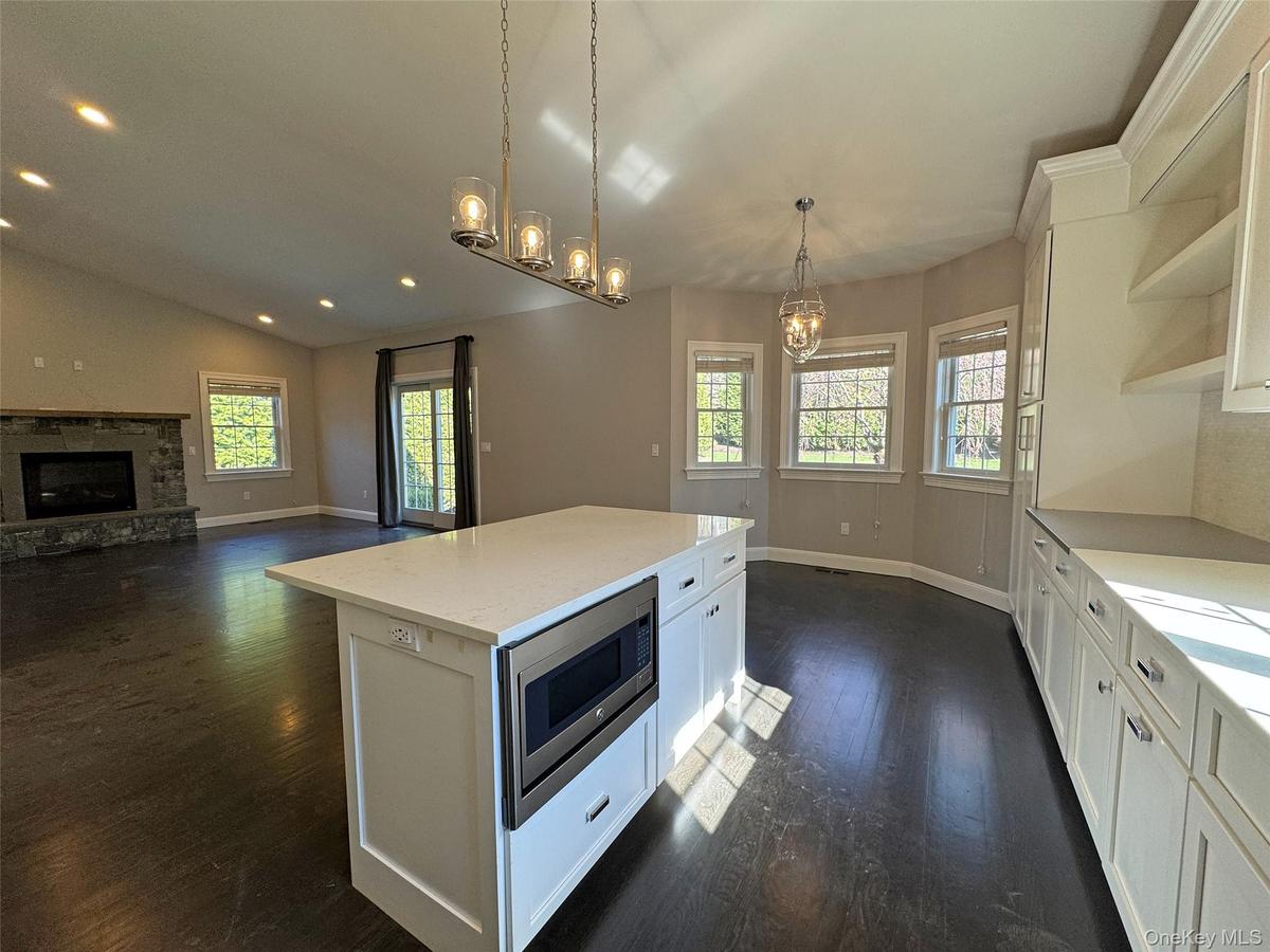Open to Family room