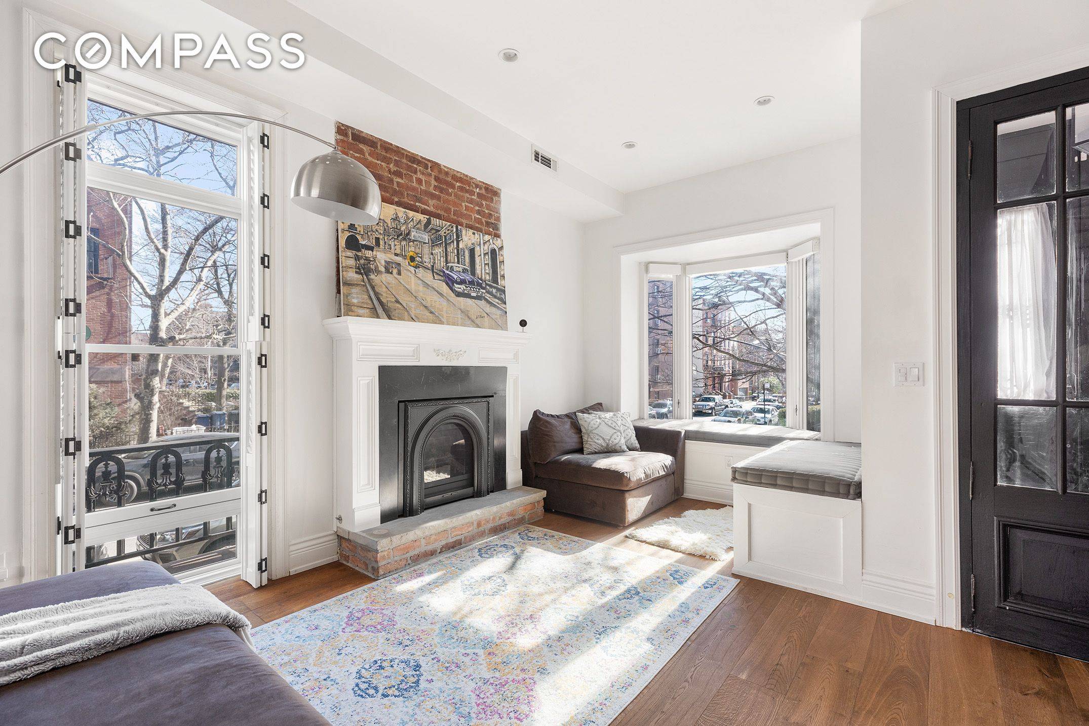 Perfectly situated on the corner of Second Place and Clinton Street, 45 2nd Place is a unique opportunity to rent a townhouse in the most desirable pocket of Carroll Gardens ...