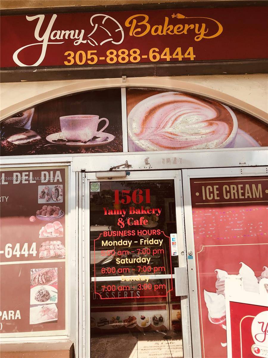 Bakery in excellent location in Hialeah.