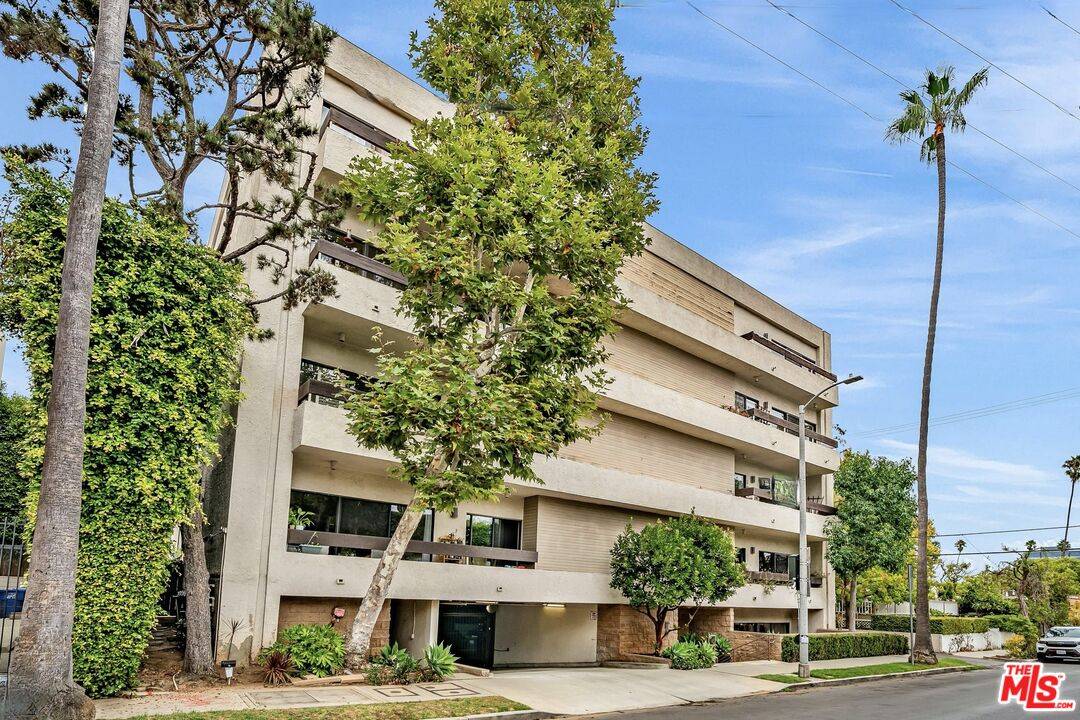 814 Amherst Ave 2BR Brentwood La