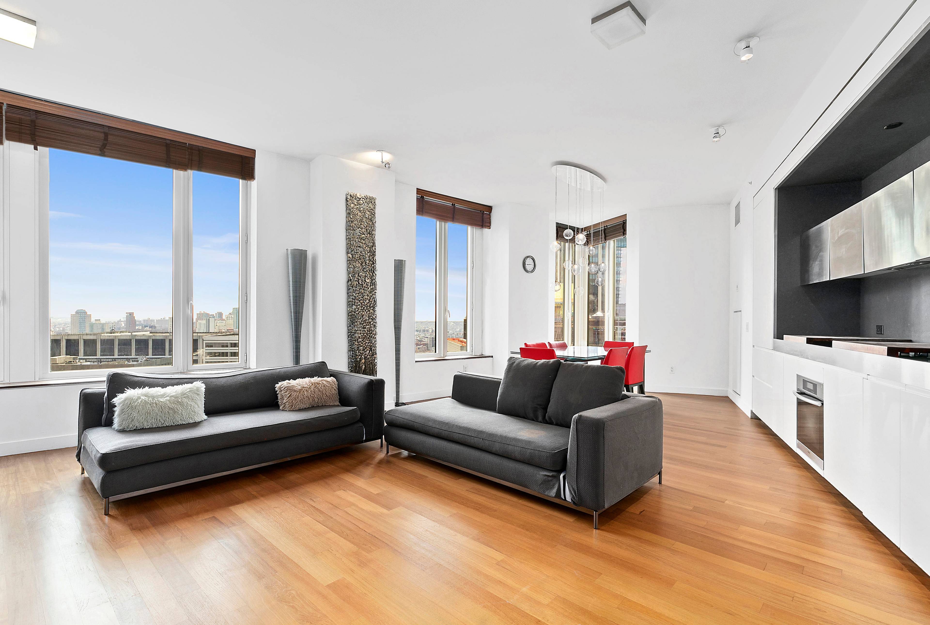 The generous floorplan, immaculate finishes furnishings PLUS the views affords this home a place among the rare finds in Manhattan.