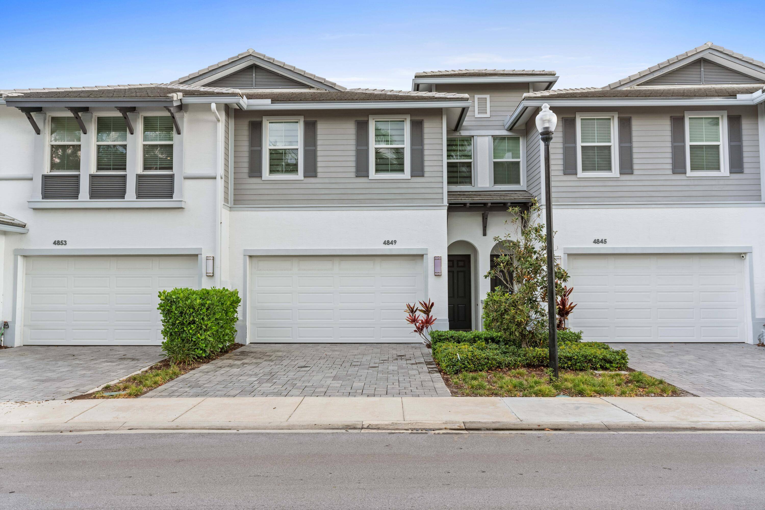 Welcome to Pointe Midtown a townhome community centrally located in the heart of The Palm Beaches.