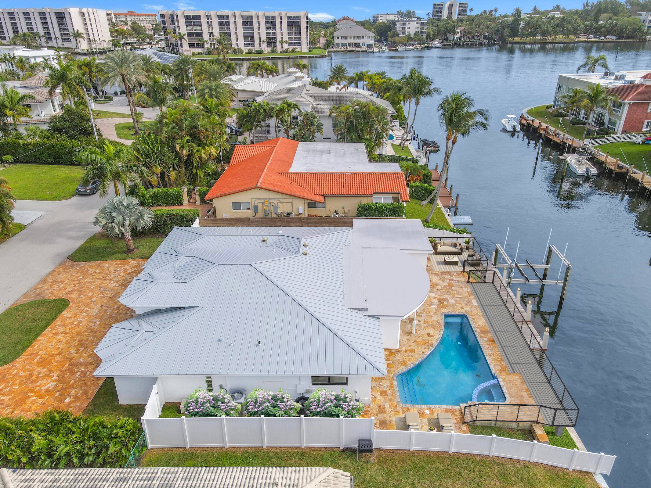 Welcome to your waterfront oasis, a boaters dream home.