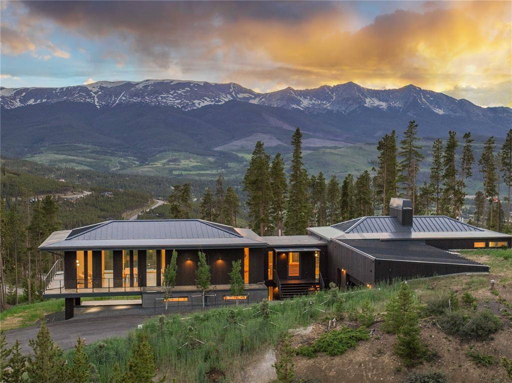 Located at the top of Summit Estates, this European contemporary masterpiece offers truly breathtaking views to the entire Tenmile Range, Breckenridge Ski Area, as well as the Continental Divide to ...