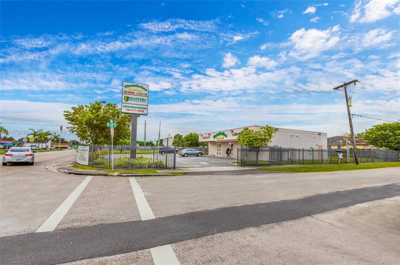 Look no further, unparalleled entire block located in Brownsville, steps away Northwest 79 street, a major east west corridor with an I95 entrance and a direct connection to Miami Beach.