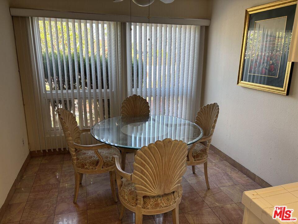 Breakfast Nook