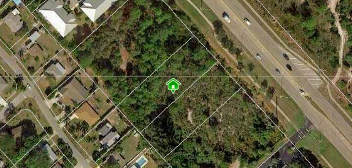 Great commercial parcel in desirable Hobe Sound !