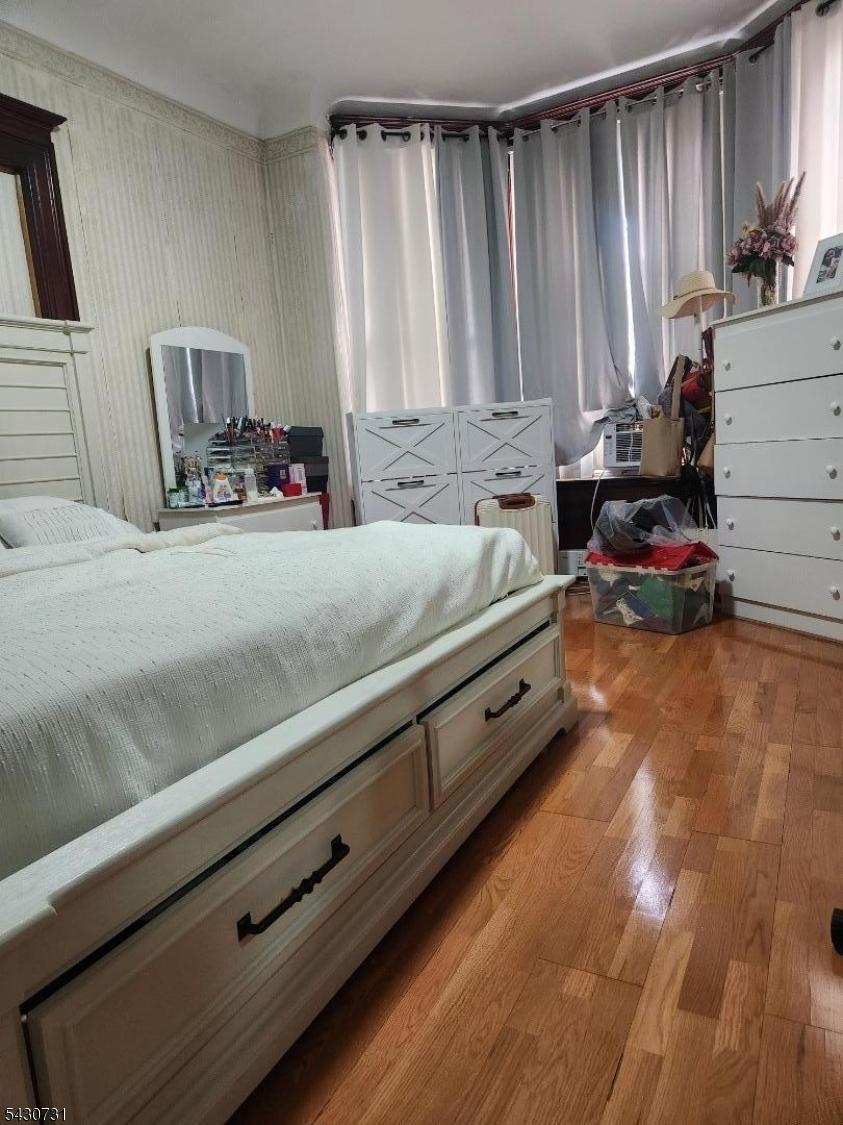 1st Flr Bedroom