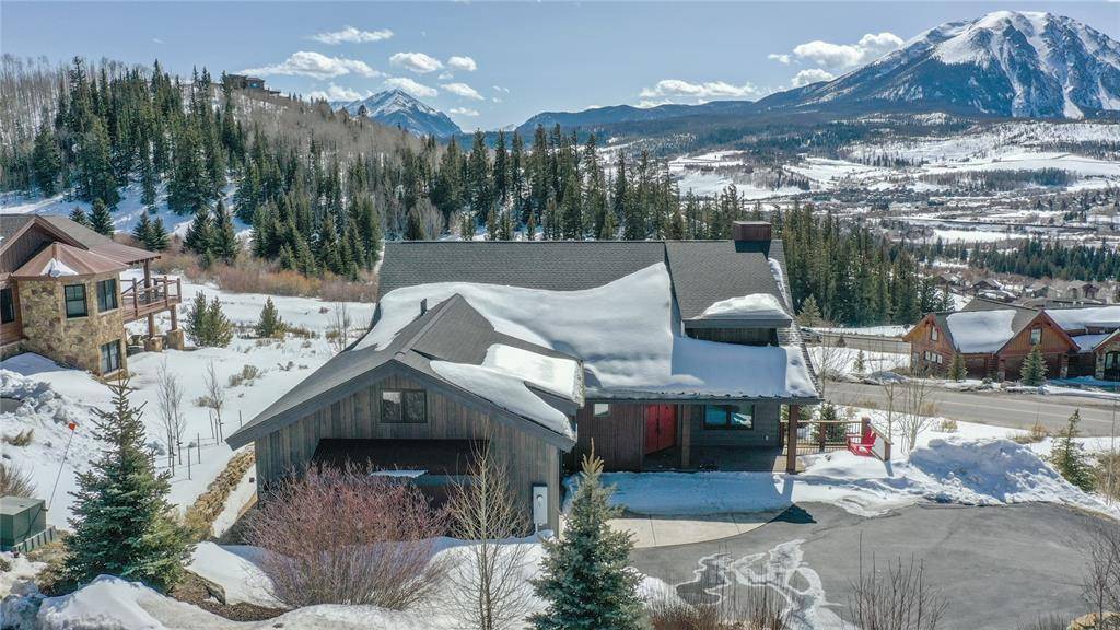 This mtn modern 4bed 3. 5bath home has incredible views of the Gore Range.