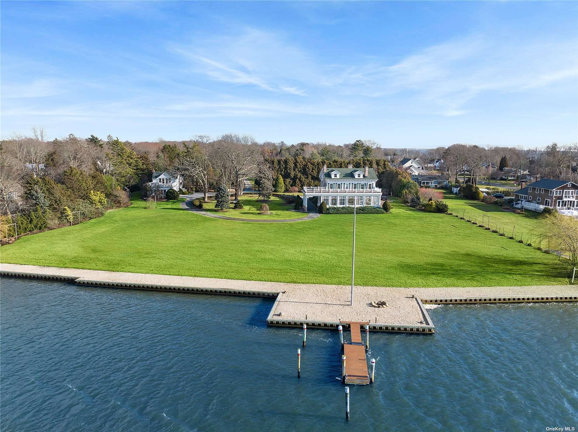 Elegance Meets Modern Comfort in This Waterfront Compound Estate Elegance meets modern comfort at this waterfront compound, Discover a glimpse into another era at this rare western facing waterfront estate ...