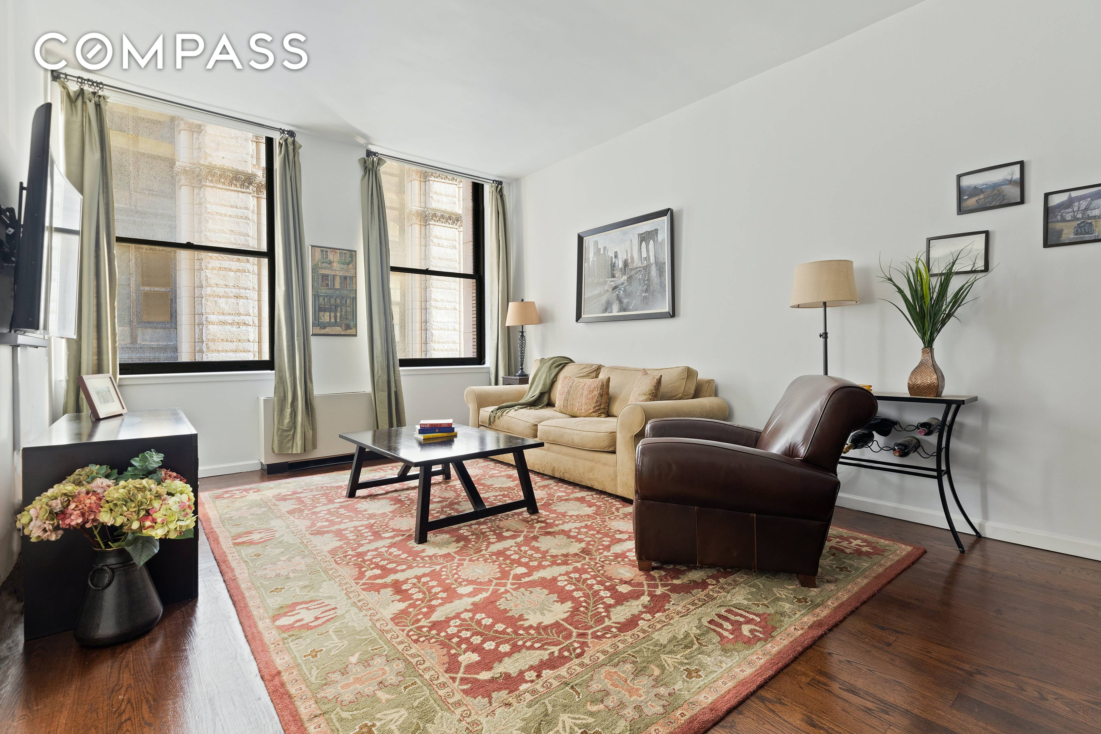 Welcome to 150 Nassau Street 8B, a quiet and loft like one bedroom condo located at the crossroads of City Hall Park, TriBeCa and FiDi.