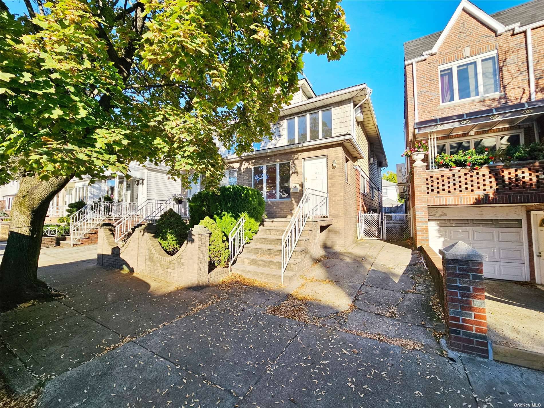 Nestled in the sought after Bensonhurst and Gravesend neighborhood, this charming single family home offers the perfect blend of convenience and comfort.