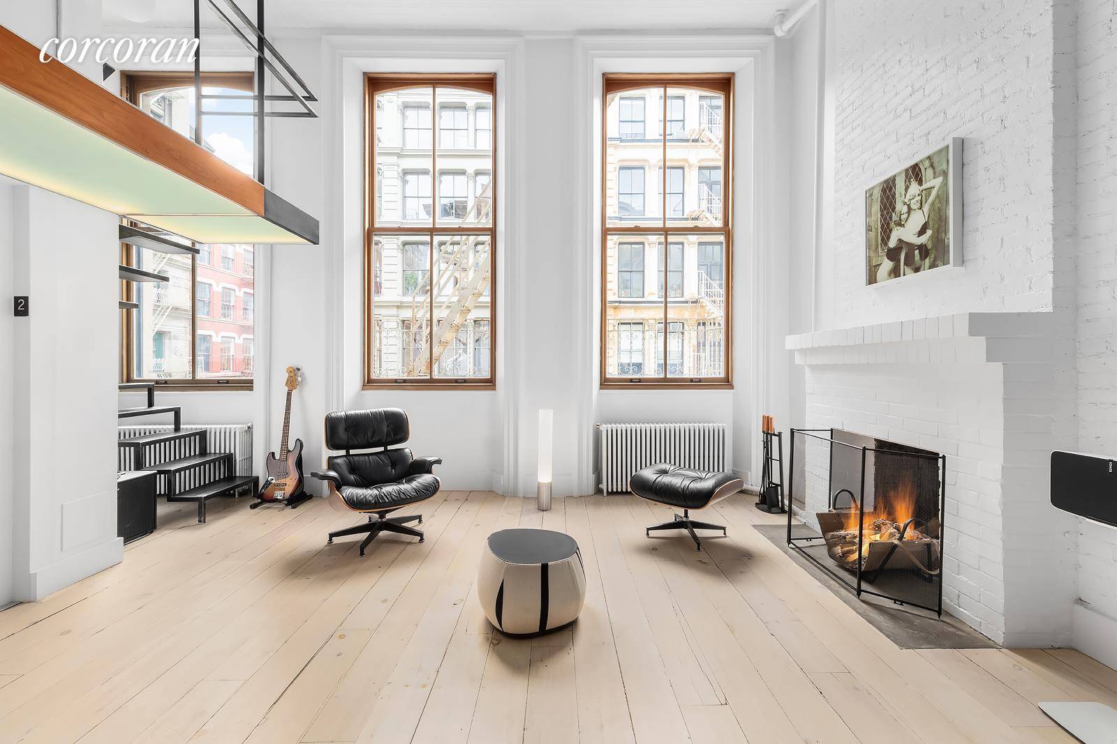 456 Broome Street, 2 Soho, New York A rare, unrivaled living experience awaits at this quintessential luxury loft, idyllically located in the heart of vibrant SoHo.