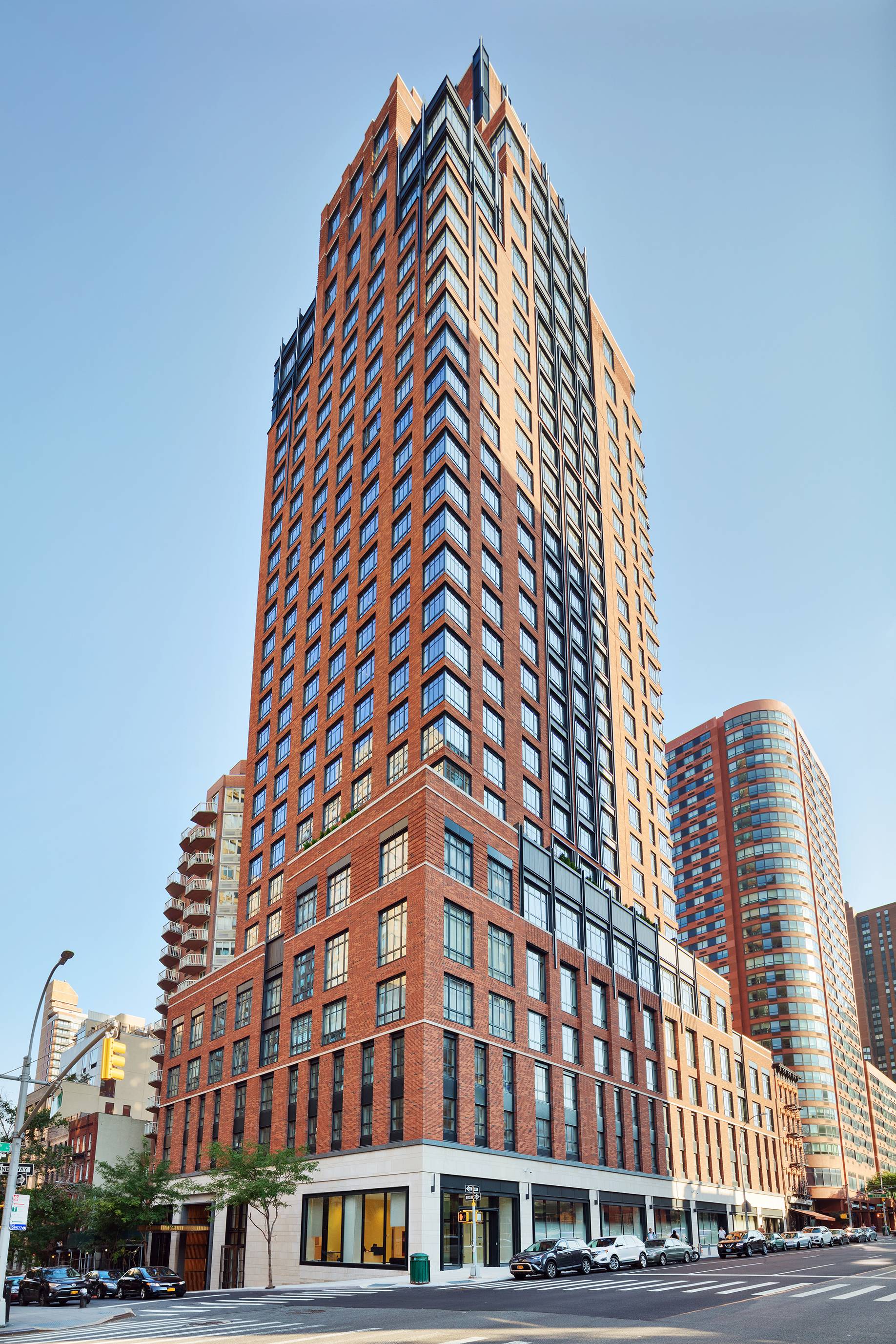 THE KENT OFFERS ONE OF THE LAST 20 YEAR TAX ABATEMENTS AVAILABLE IN NEW YORK CITY Closings have commenced !