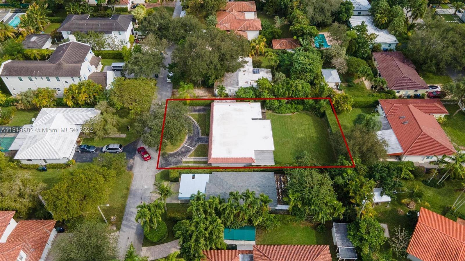 RARE LAND Opportunity ! Design and build your custom dream home on this very highly sought after quiet tree lined street in City of South Miami, The City of Pleasant ...