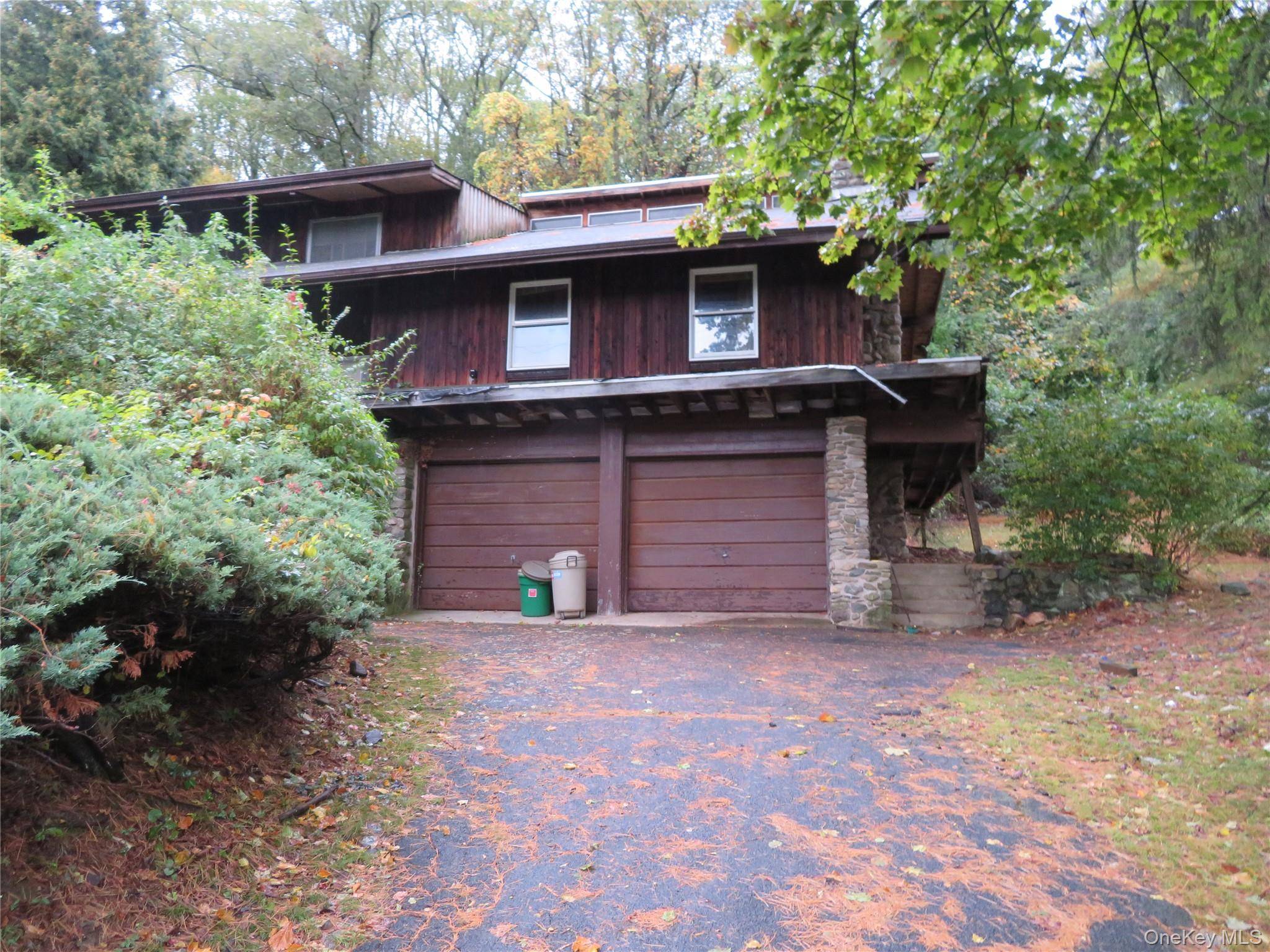 Contractors and Investors A rare rehab opportunity !